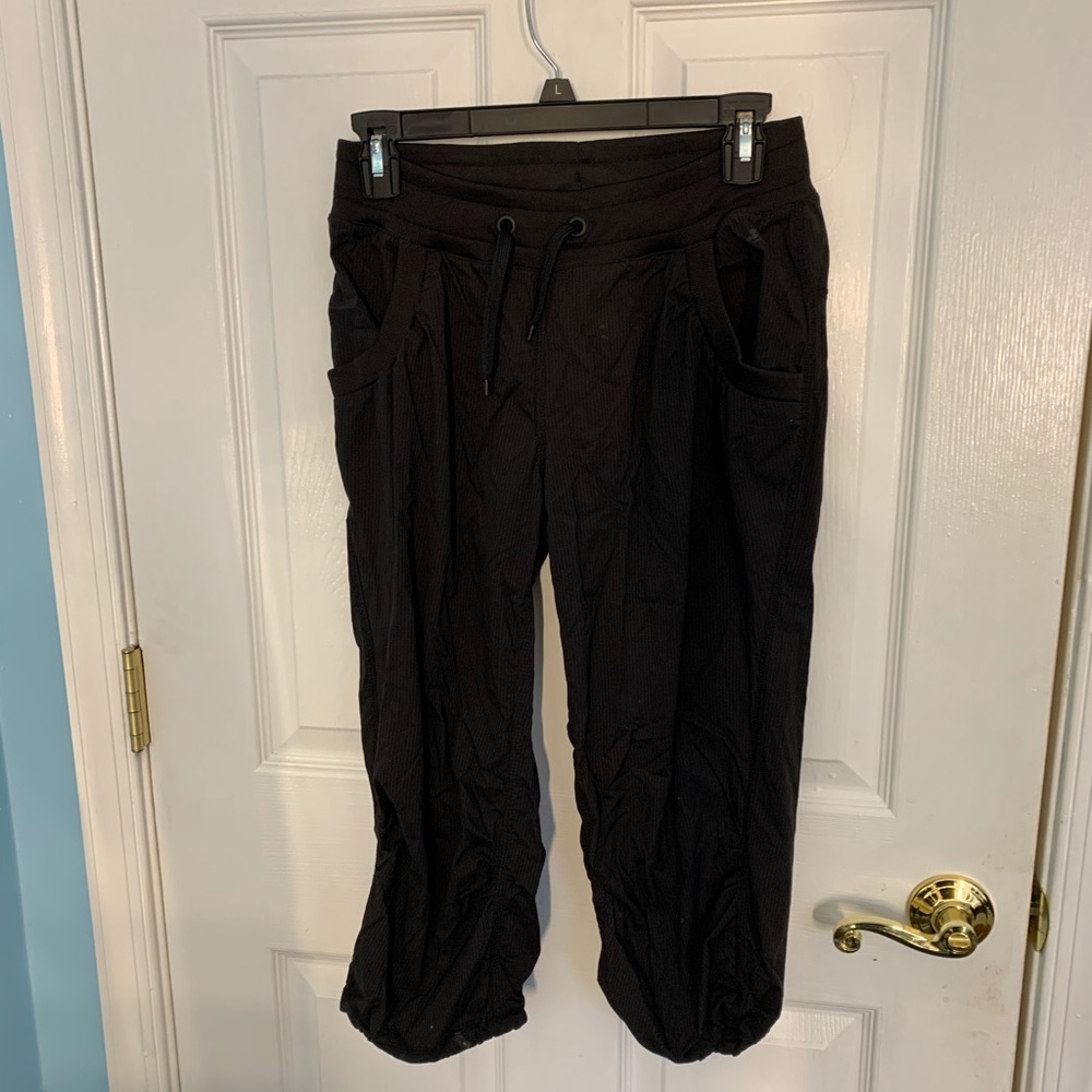 H&M Capri sport pants